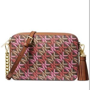 Michael Kors NWT- Jet Set Camera Crossbody Bag